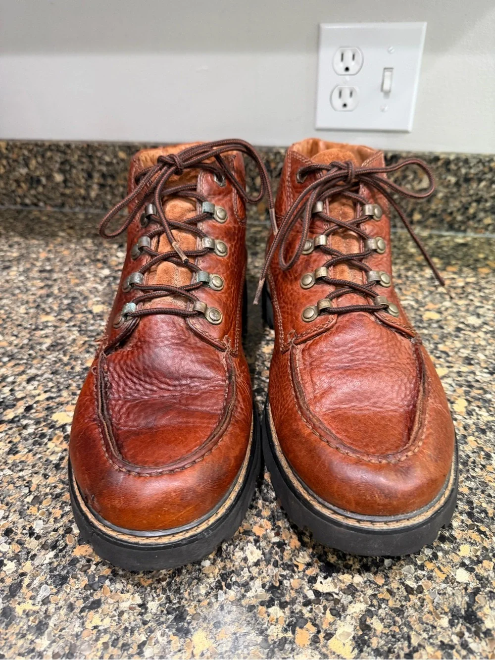 Ariat Chestnut Brown Leather Chukka Boot 13D